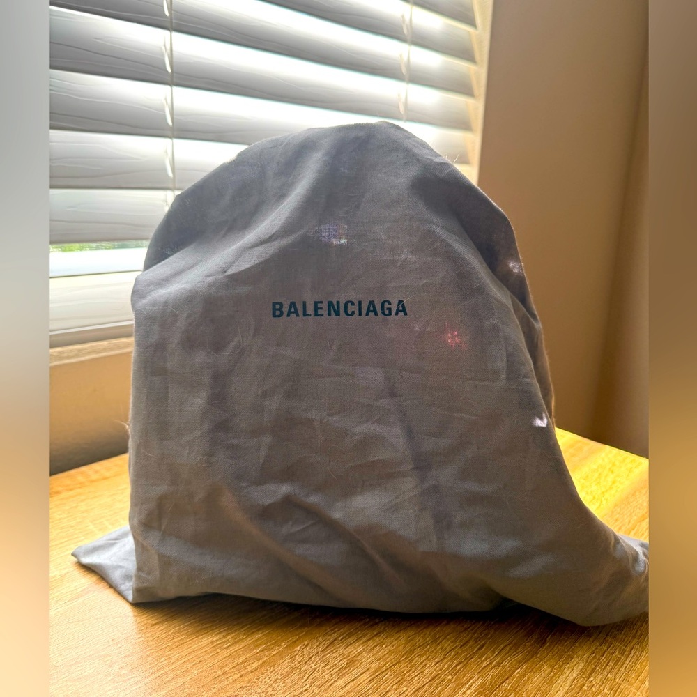 Balenciaga Hourglass Small - Picture 5 of 5